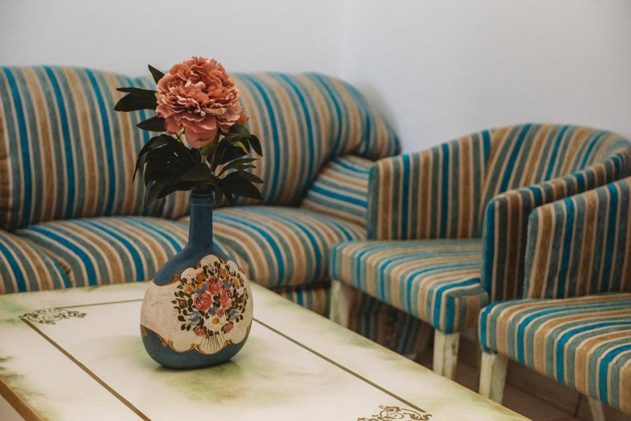La Contessa Apartament Târgu Neamţ Bagian luar foto