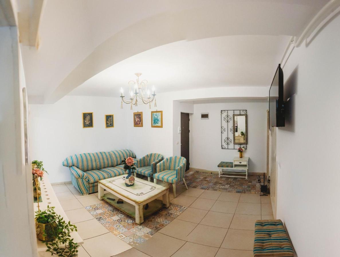 La Contessa Apartament Târgu Neamţ Bagian luar foto